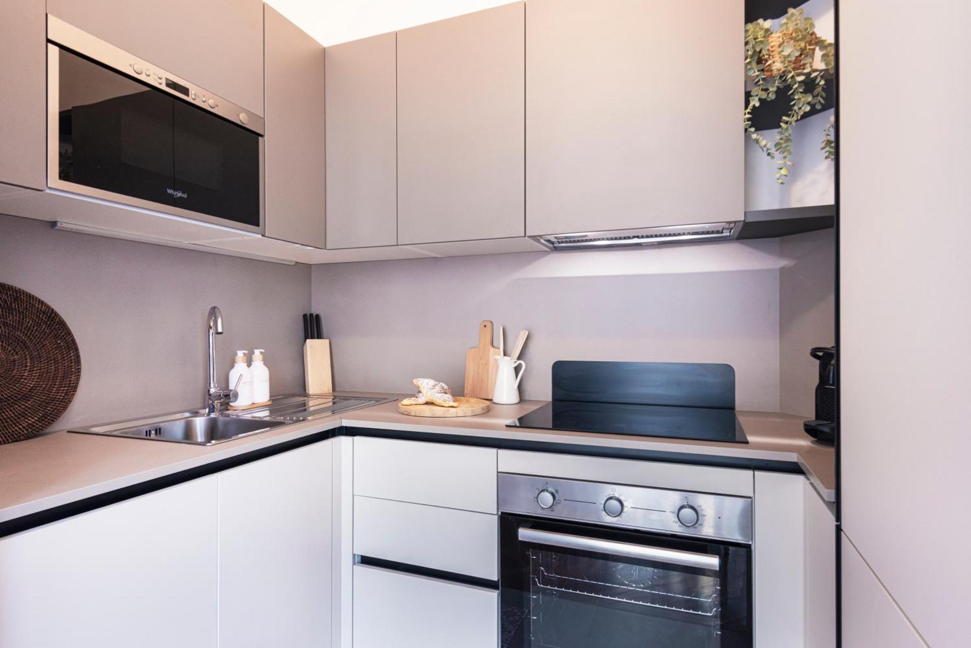 Stylish And Cozy Apt Close To Naviglio ミラノ エクステリア 写真
