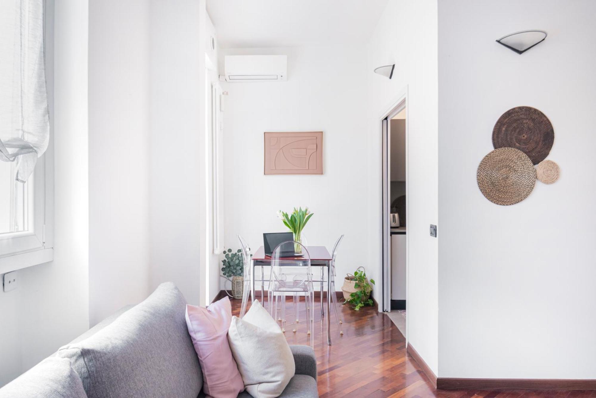 Stylish And Cozy Apt Close To Naviglio ミラノ エクステリア 写真